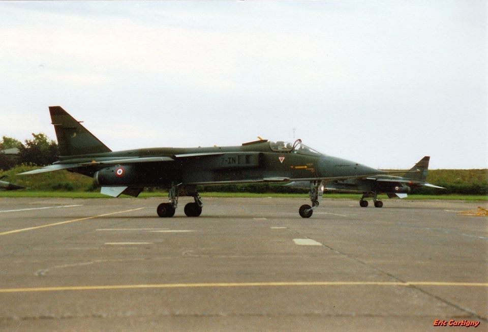 A22 7-IN arrive à l'escale de luxeuil le 27 juin1990