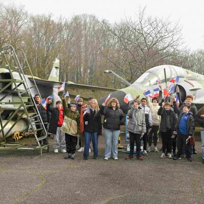 03 févier 2025 Visite de la classe Défense d'Avord