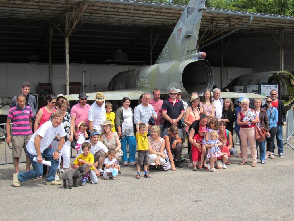 Groupe 2cv de l' Asso du patrimoine de Mérié ( Méry-es-bois) 30 juil 2016