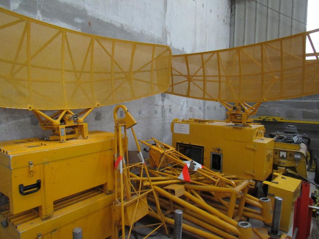 Antenne radar de précision SPAR de l'approche d'Avord 