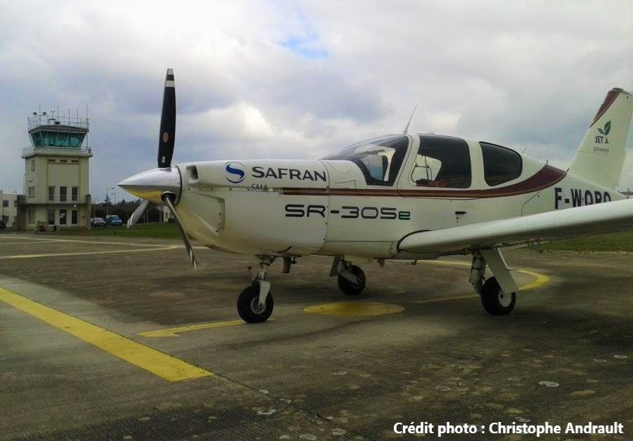 Avion équipé du moteur SMA SR-305