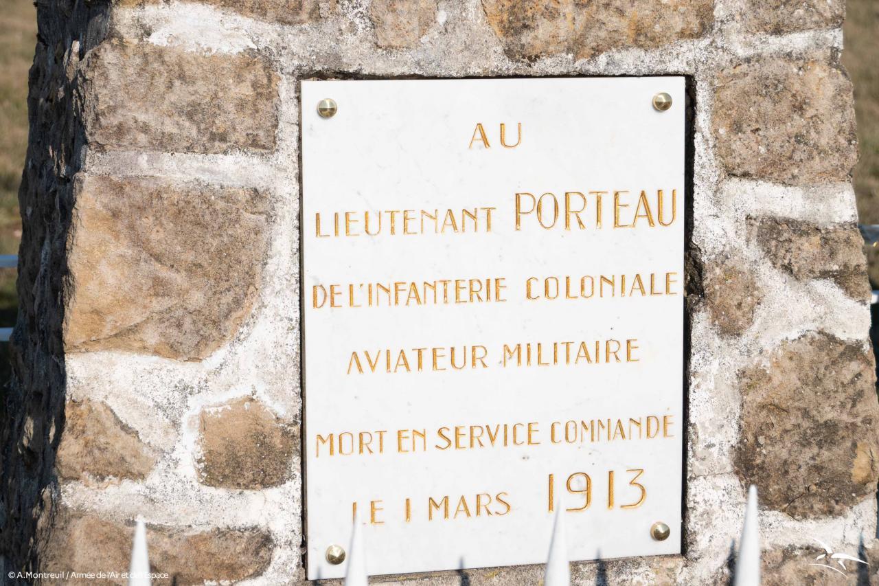 Ceremonie porteau stele